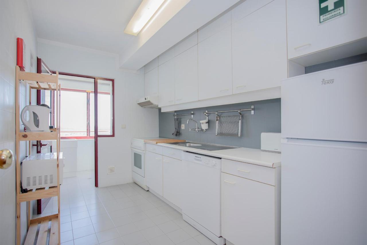 Liiiving In Matosinhos - Sea Beach Apartment Bagian luar foto
